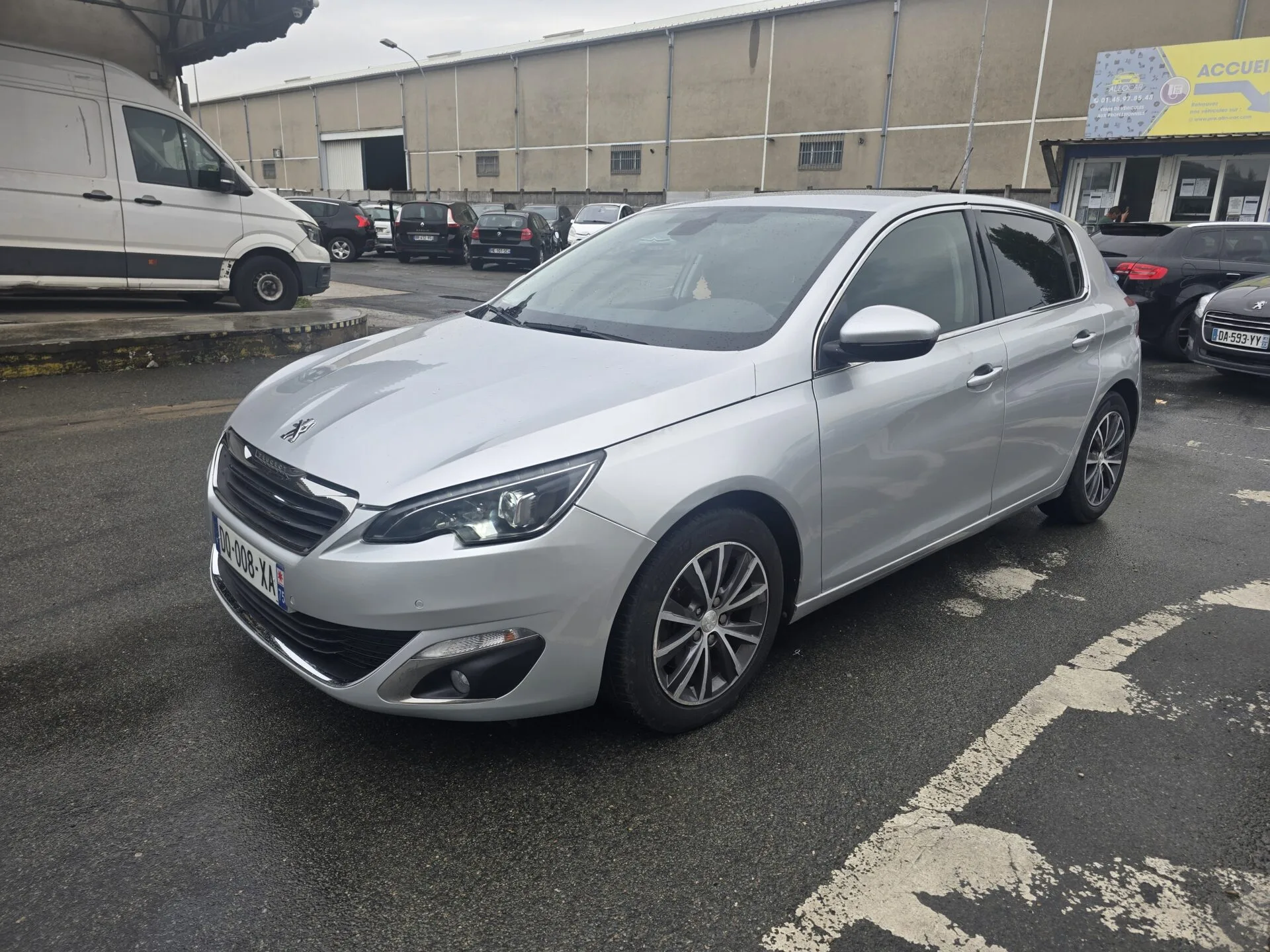 PEUGEOT 308 Allure 2015 – Image 2