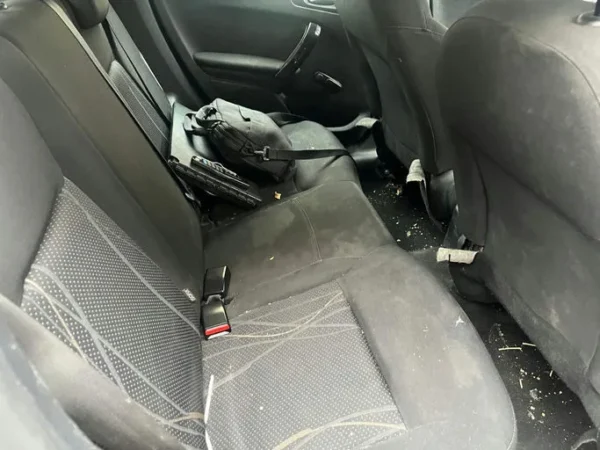 PEUGEOT 208 Access 2012