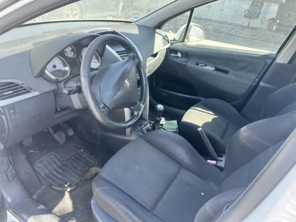 PEUGEOT 207 Trendy 2008