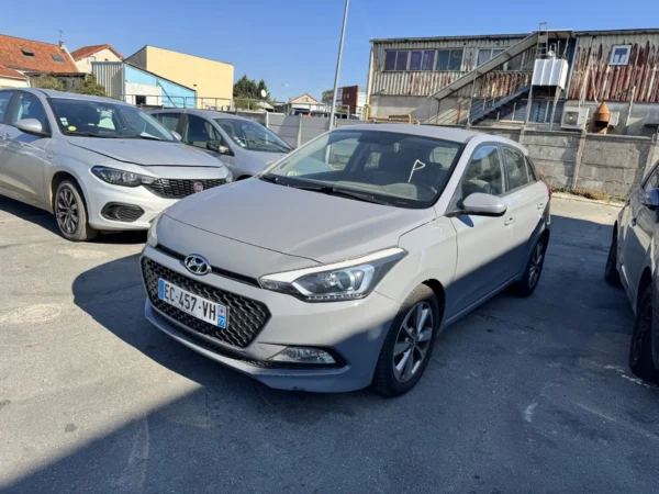 HYUNDAI i20 Intuitive 2016