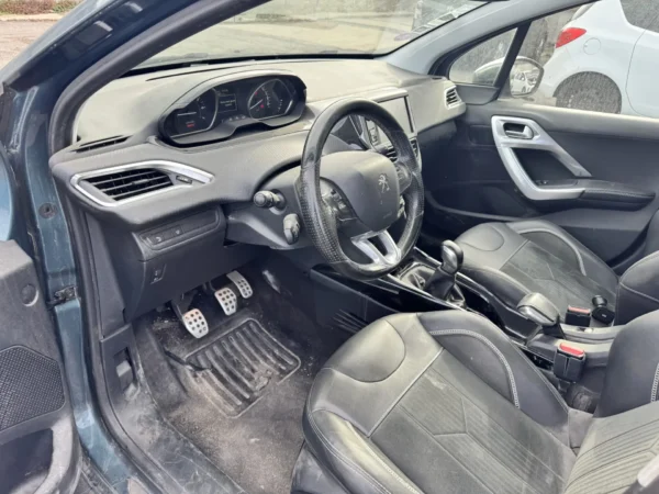 PEUGEOT 2008 Urban Cross 2016