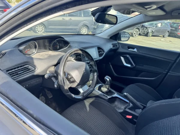 PEUGEOT 308 Série Spéciale Style 2015