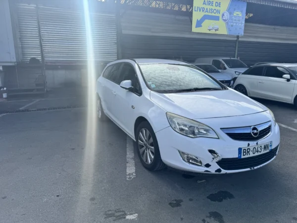 OPEL ASTRA Enjoy 2011