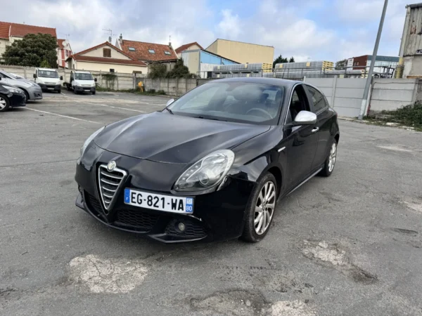 ALFA ROMEO GIULIETTA Distinctive 2011