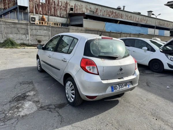 RENAULT CLIO III Expression 2010