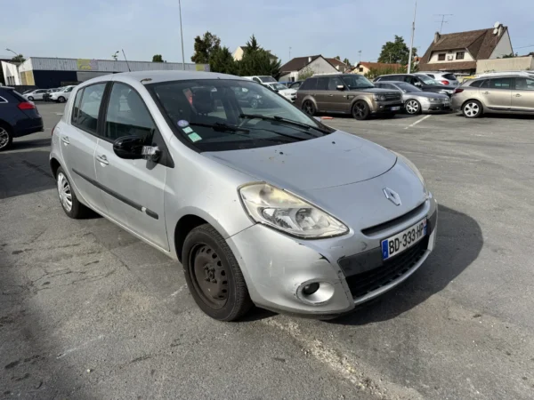 RENAULT CLIO III Expression 2010