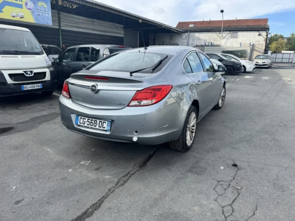 OPEL INSIGNIA Cosmo 2012