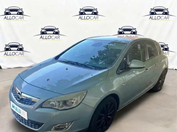 OPEL ASTRA Magnetic 2010