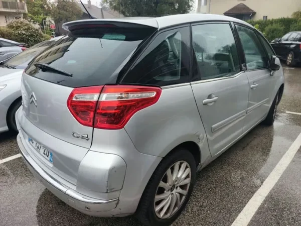 CITROEN C4 PICASSO Pack Ambiance BMP6 2011