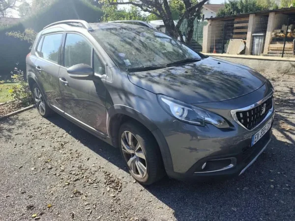 PEUGEOT 2008 Allure 2017
