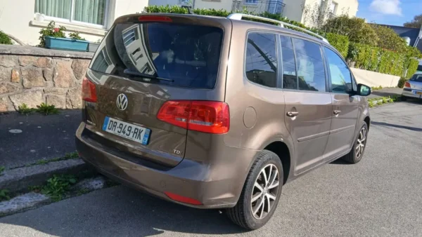 VOLKSWAGEN TOURAN Trendline 2015