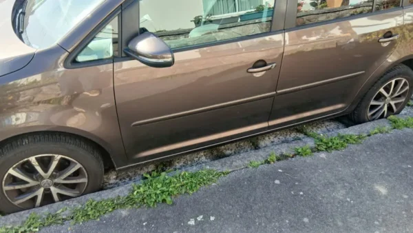 VOLKSWAGEN TOURAN Trendline 2015