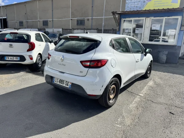 RENAULT CLIO IV SOCIETE GENERIQUE 2013