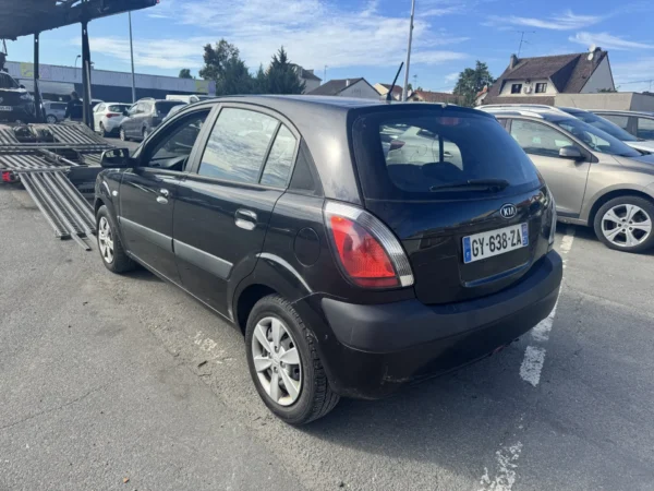 KIA RIO Motion 2008