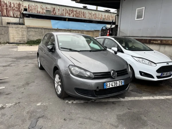 VOLKSWAGEN GOLF Trendline 2011