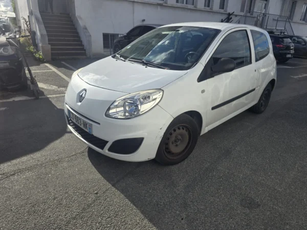 RENAULT TWINGO II 2009