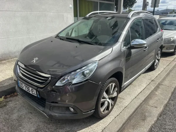 PEUGEOT 2008 Féline Titane 2015