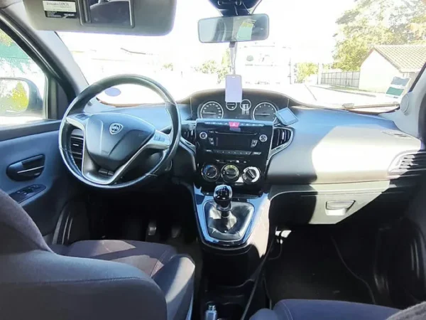 LANCIA YPSILON Elefantino 2014
