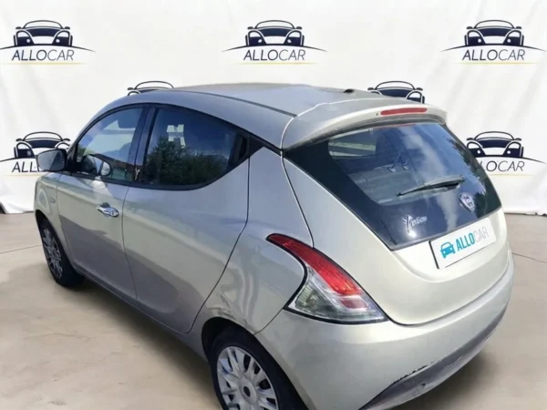 LANCIA YPSILON Elefantino 2014
